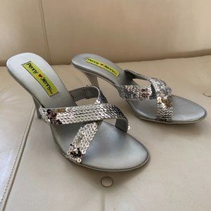 Penny Loves Kenny silver sequin sandals heels 8M